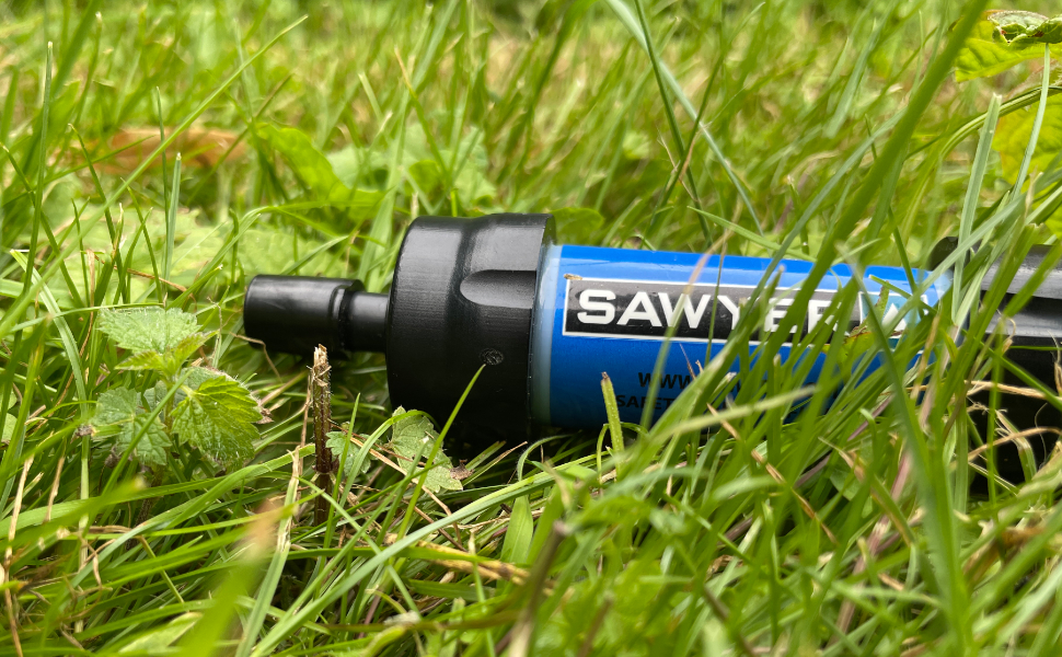 Wasserfilter wie der Sawyer Mini sind leicht und lassen sich bequem mitnehmen.